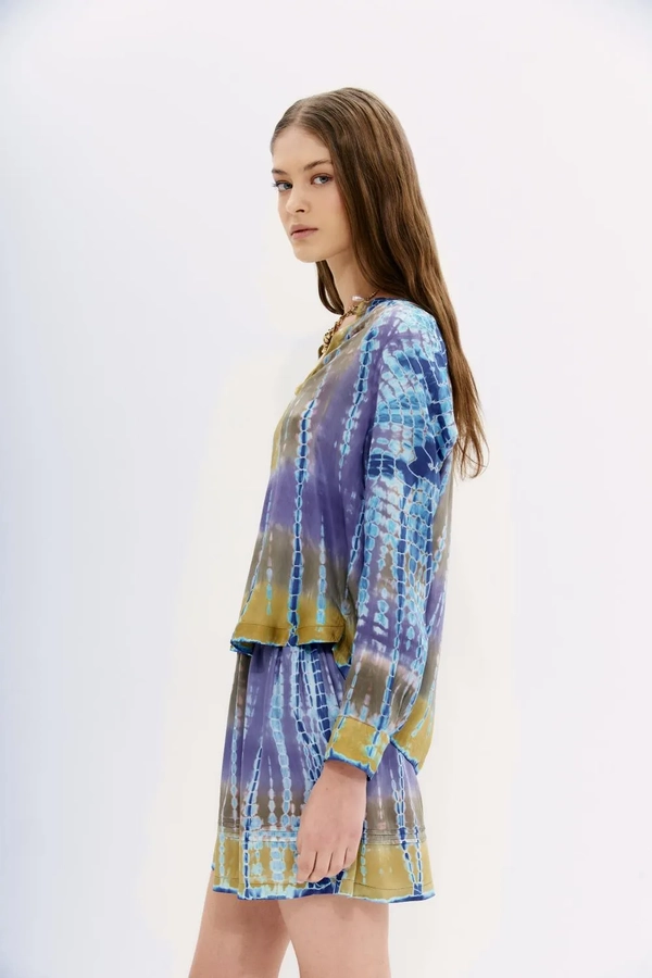 camisa met color batik