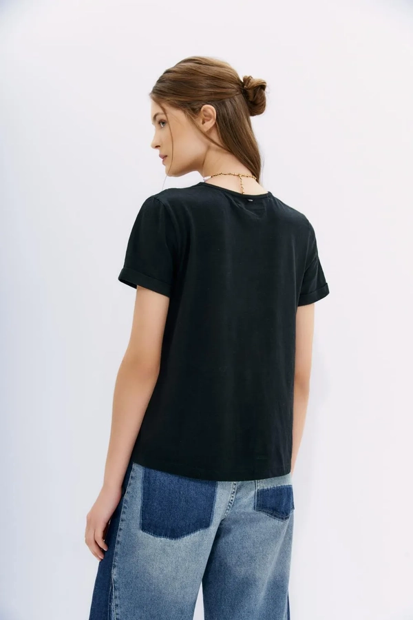camiseta angeline