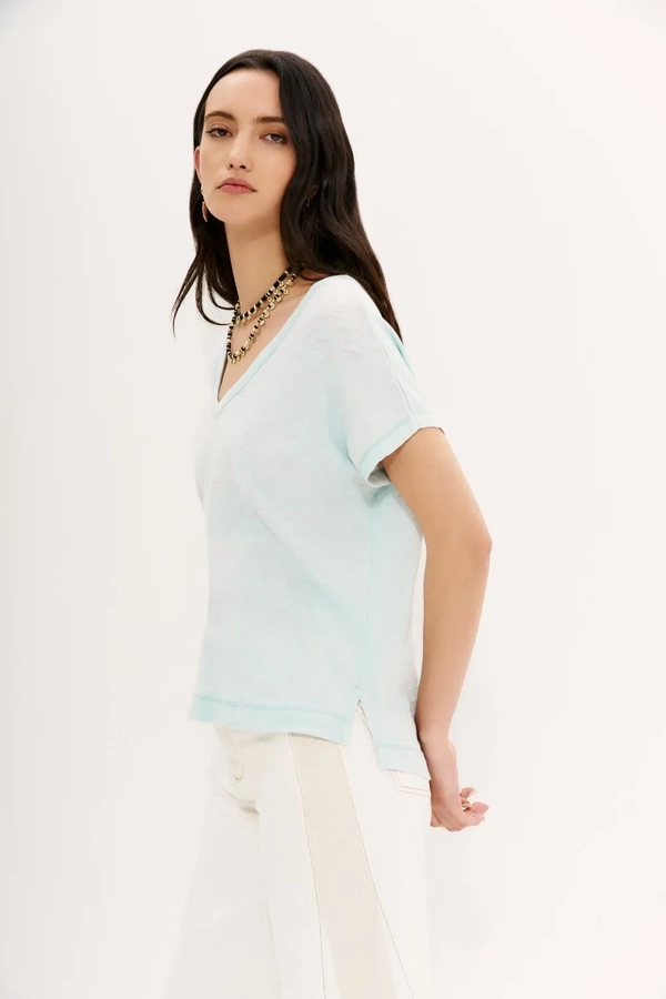 camiseta clara new