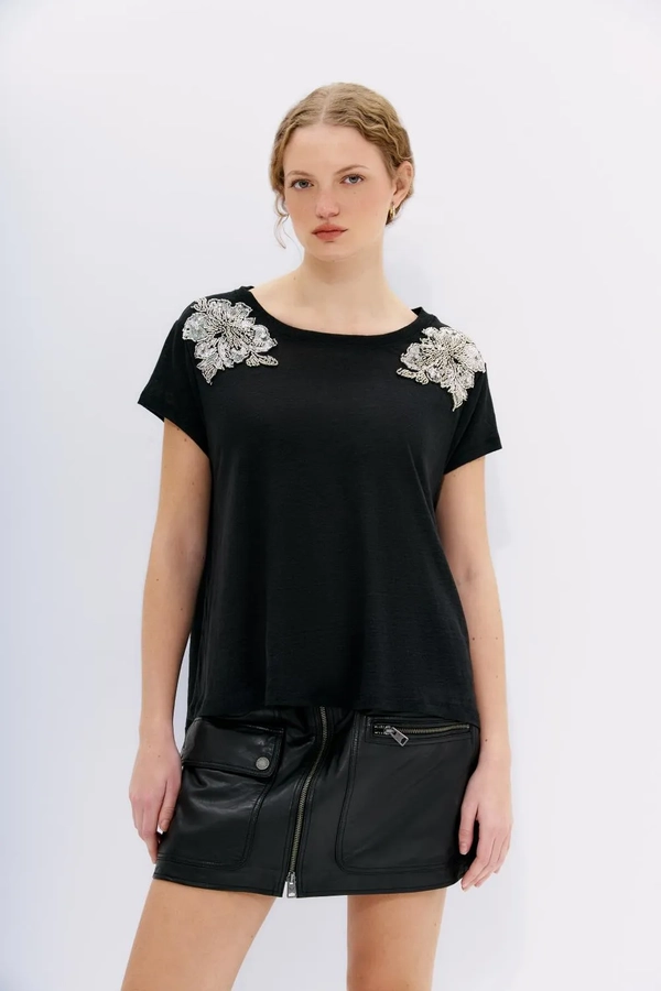 camiseta issey