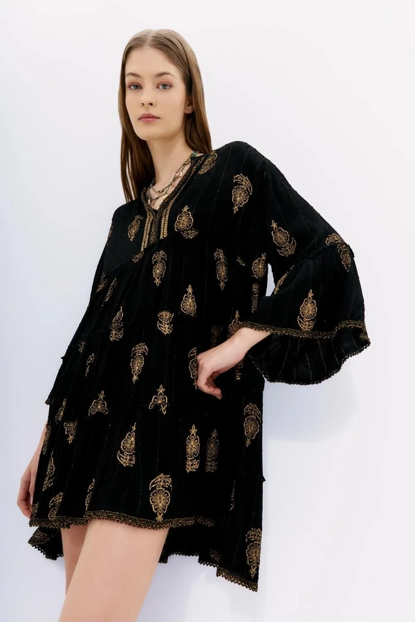 vestido block paisley short
