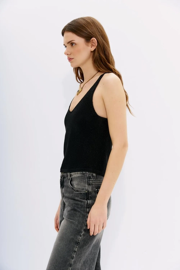top metallic new