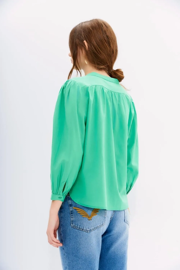 camisa cerezo
