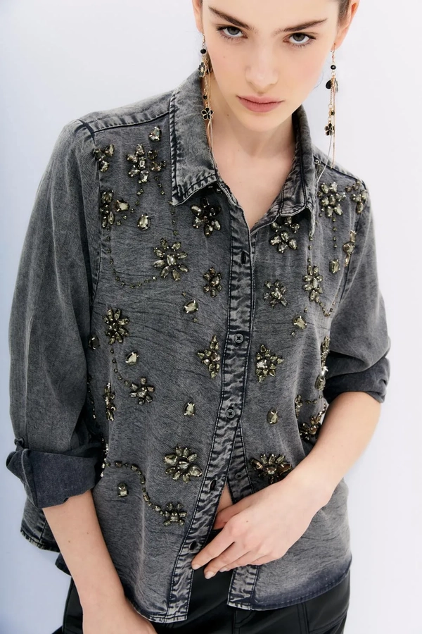 camisa metal cristal