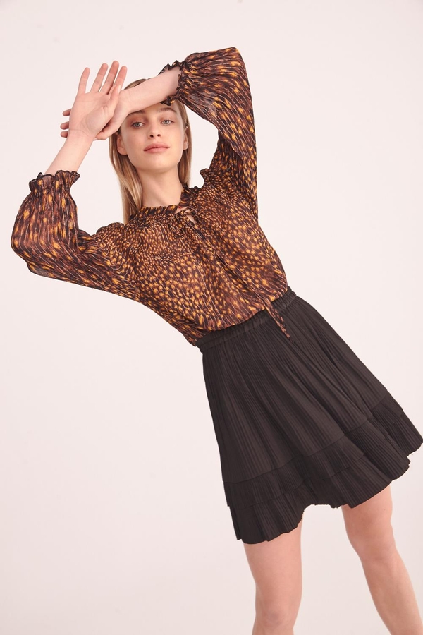 falda pleats short