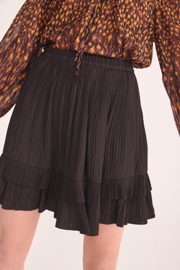 falda pleats short
