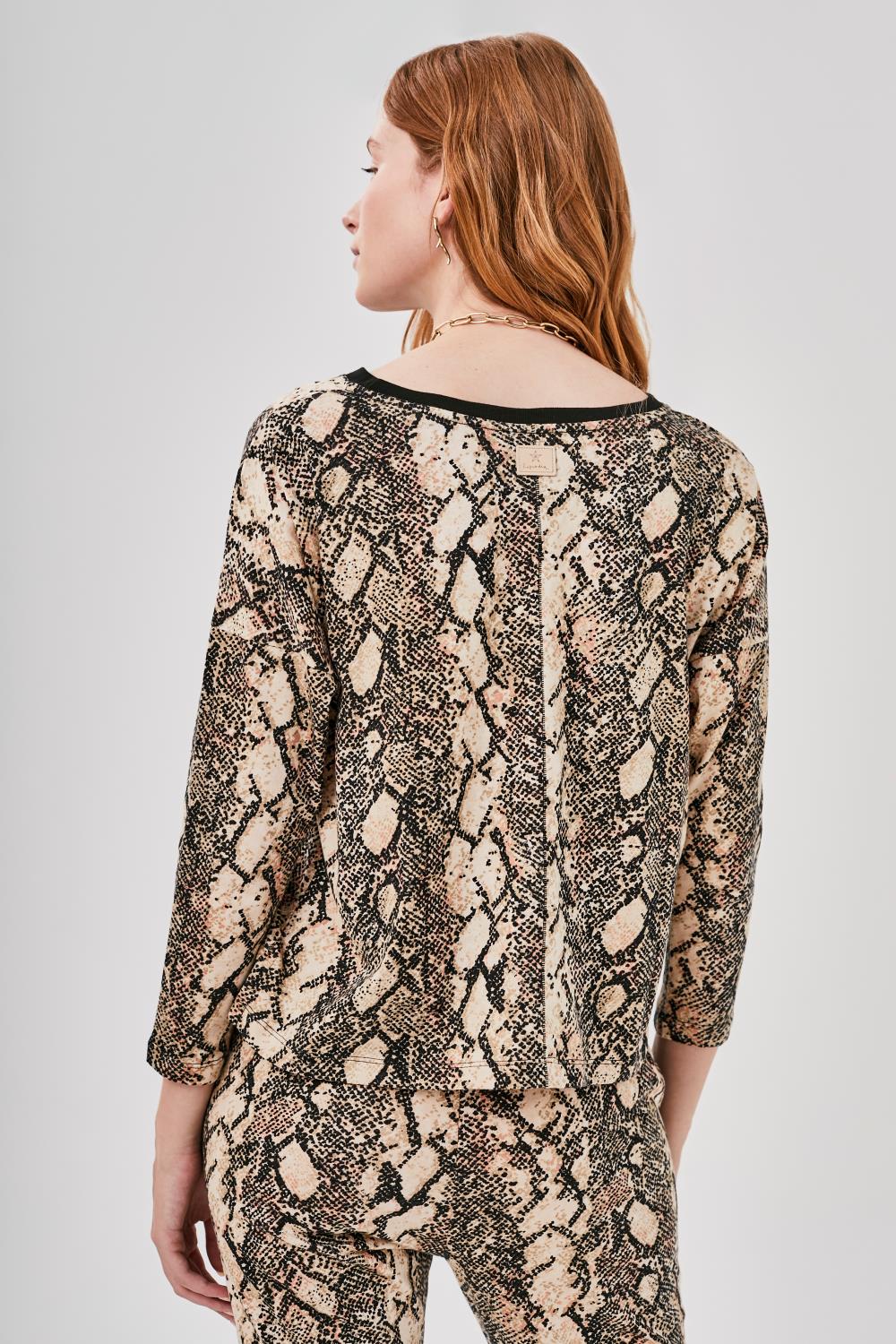 Camiseta Young Snake