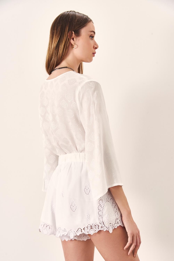 Short Cut Out