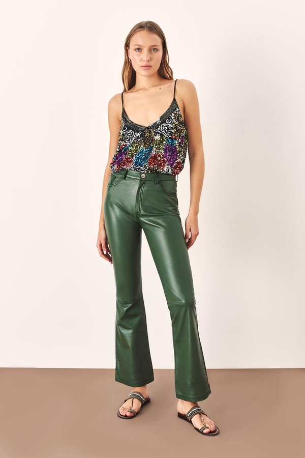 Pantalón Straight Cuero