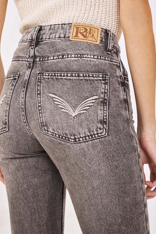jean mom high rise light black