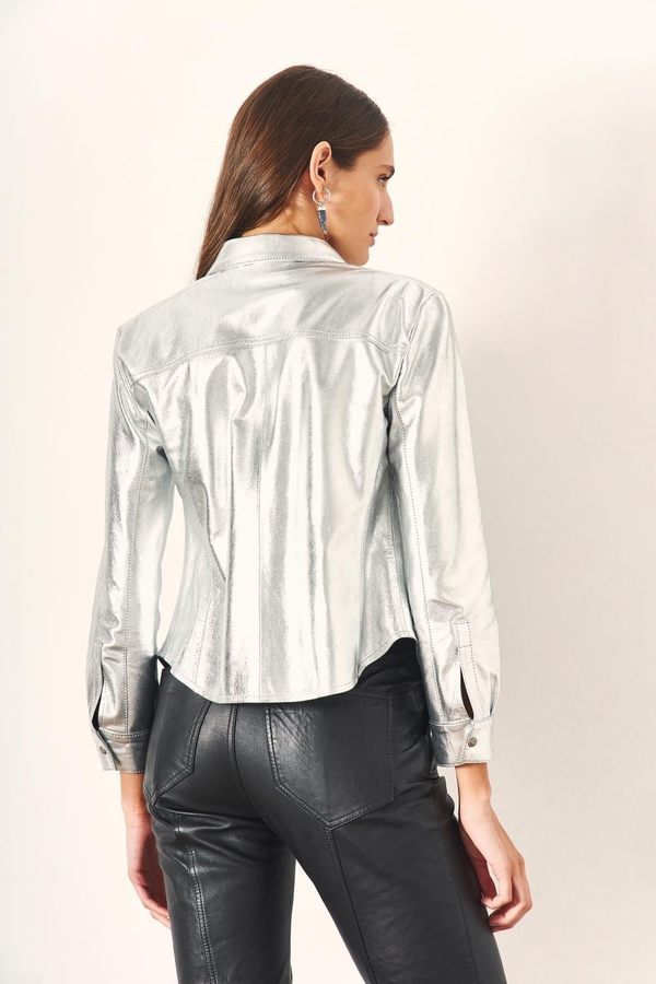 Camisa Metal Star Cuero