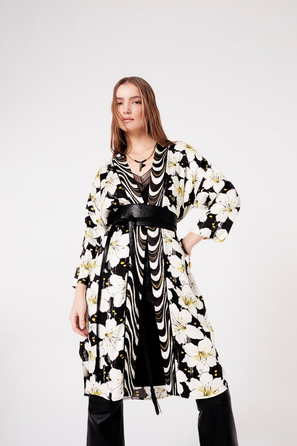 kimono kaori kioto