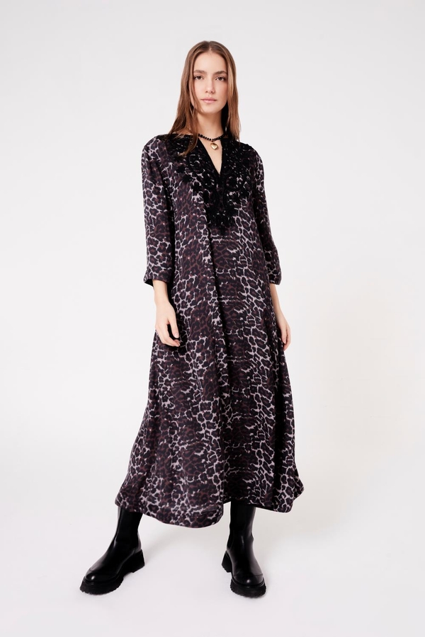 vestido olien gandha cheeta