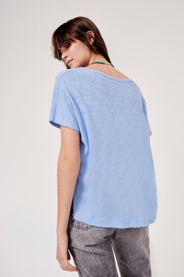 remera clara