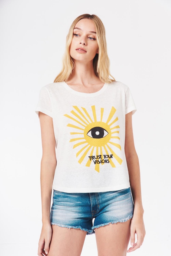 Camiseta Trust Your Vision