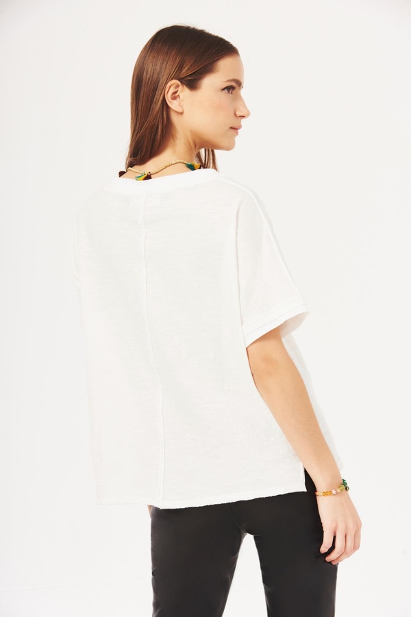 remera loved