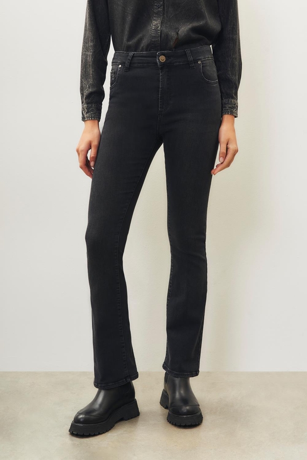 jean flare classic black