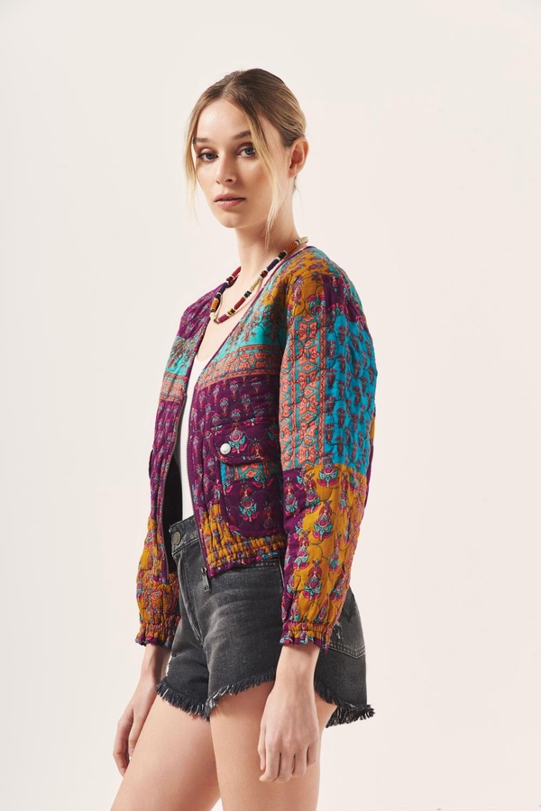 chaqueta multi block print