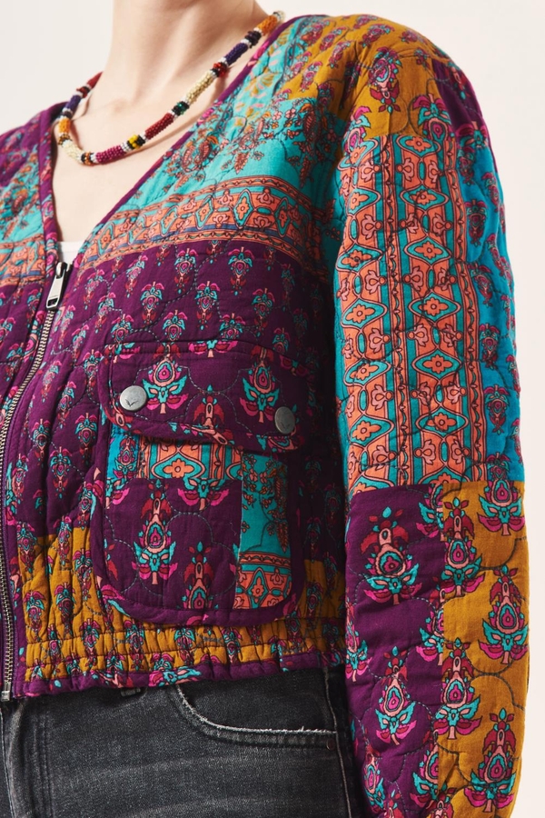 chaqueta multi block print