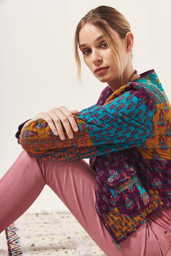 chaqueta multi block print