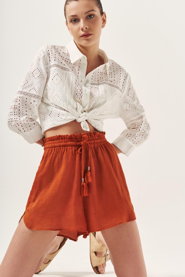short gretta plain