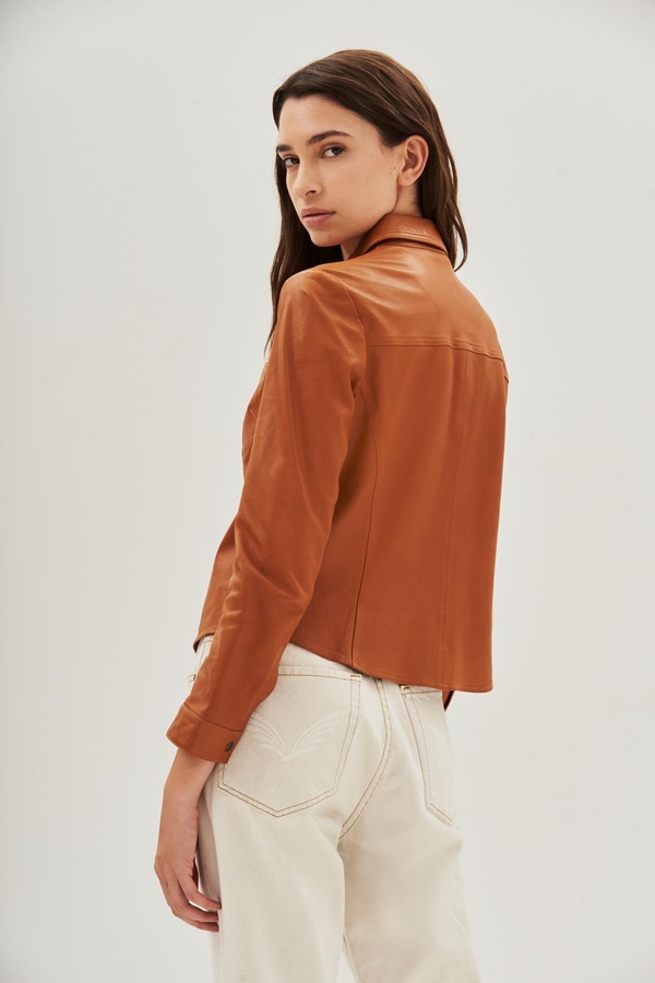camisa bellota sum cuero
