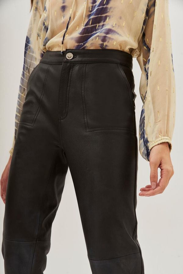 pantalon recto cuero