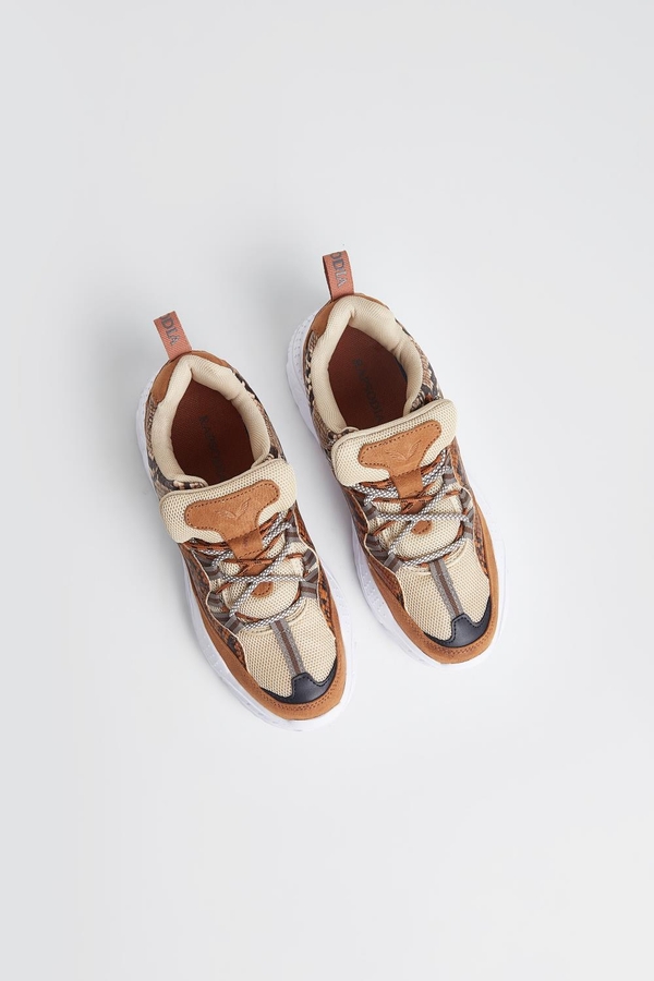 zapatilla zawa