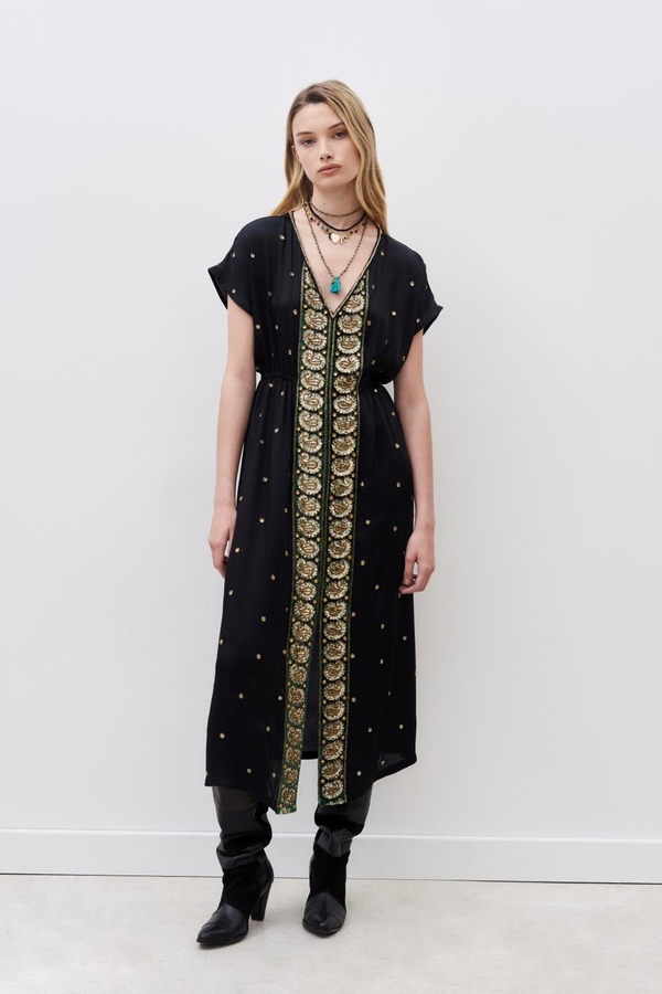 vestido buganda ikra