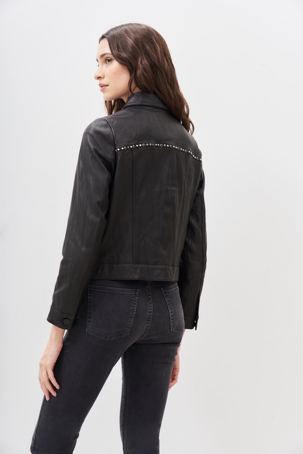 chaqueta oposite cuero