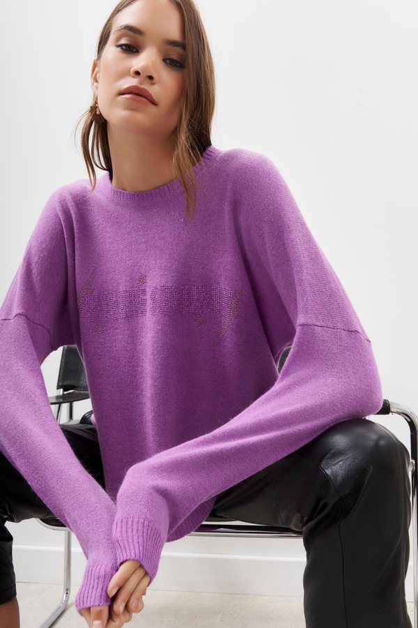 sweater free spirit
