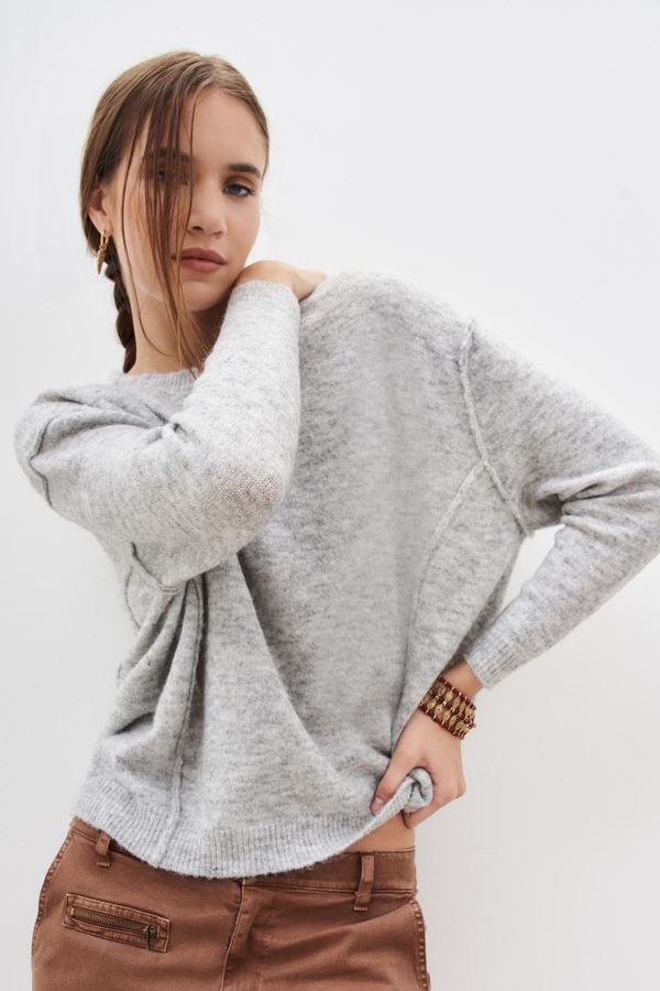 sweater be happy