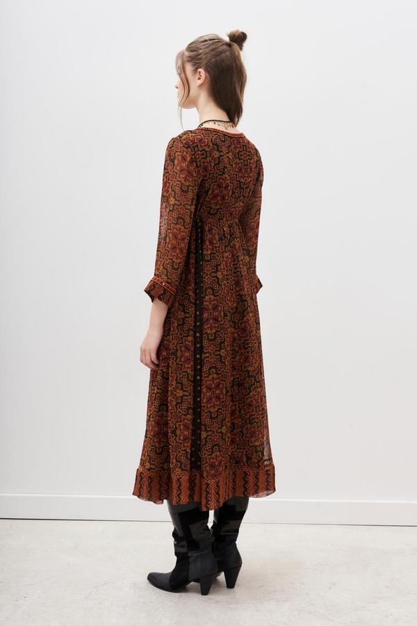 vestido taj