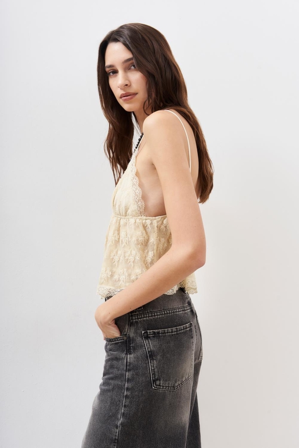 musculosa josephine lace