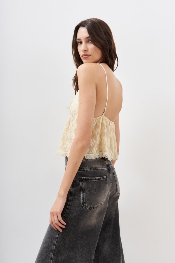 musculosa josephine lace