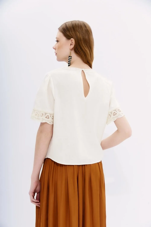 camisa lace colors