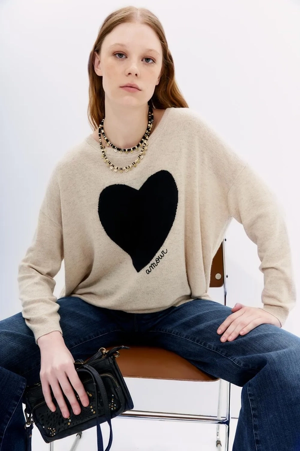 sweater cymade heart
