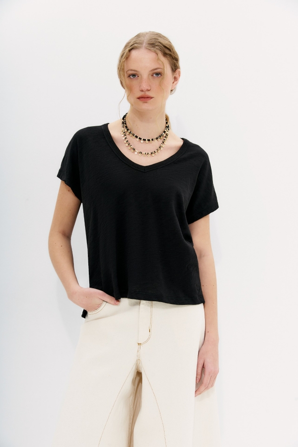 camiseta clara new